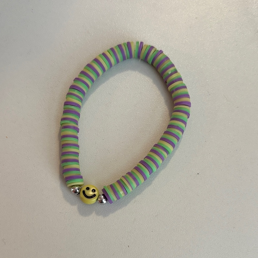 Kids Smiley Face Bracelet - Green and Purple